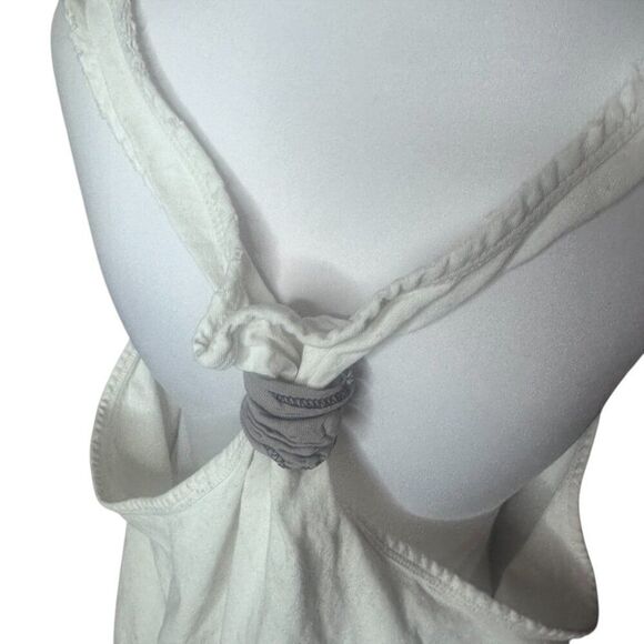 Vintage 80s Mickey Disney Beach Club tank top - Picture 7 of 7